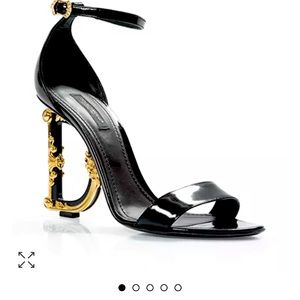 Dolce & Gabbana D&G Sculpted heels patent leather